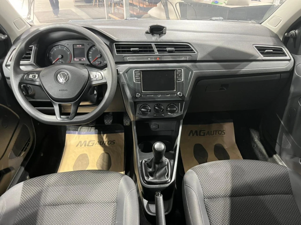 imagen 0 de vehiculo con id 2179
